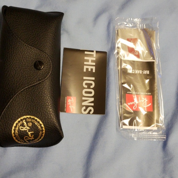 Sunglasses - Picture 3 of 3